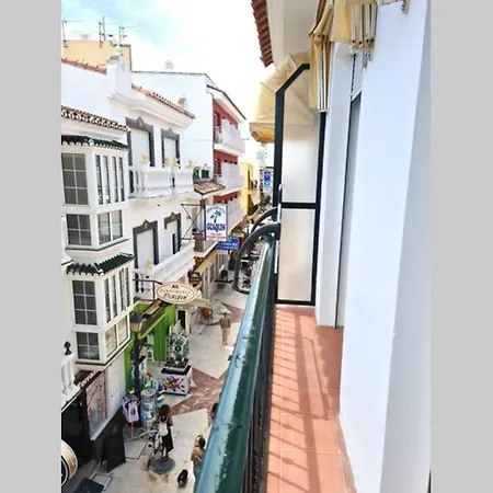 Calmahouse Carihuela *